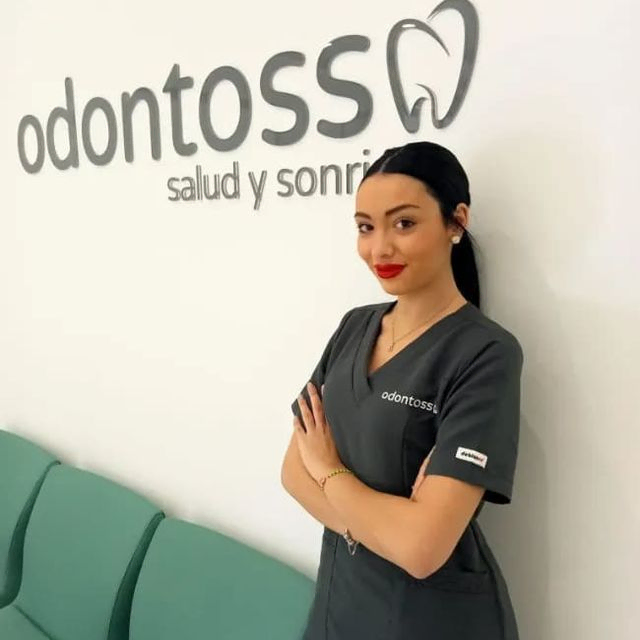 Odontoss instalaciones y personal clínica Antequera